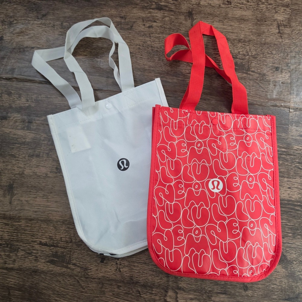 LULULEMON Reusable Tote Bag Set Women Small Red White Logo Pattern 2 Pack